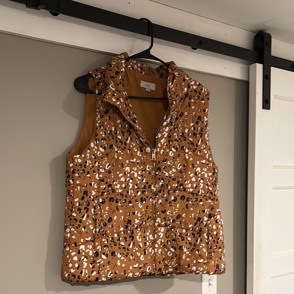 LOFT Leopard Print Vest